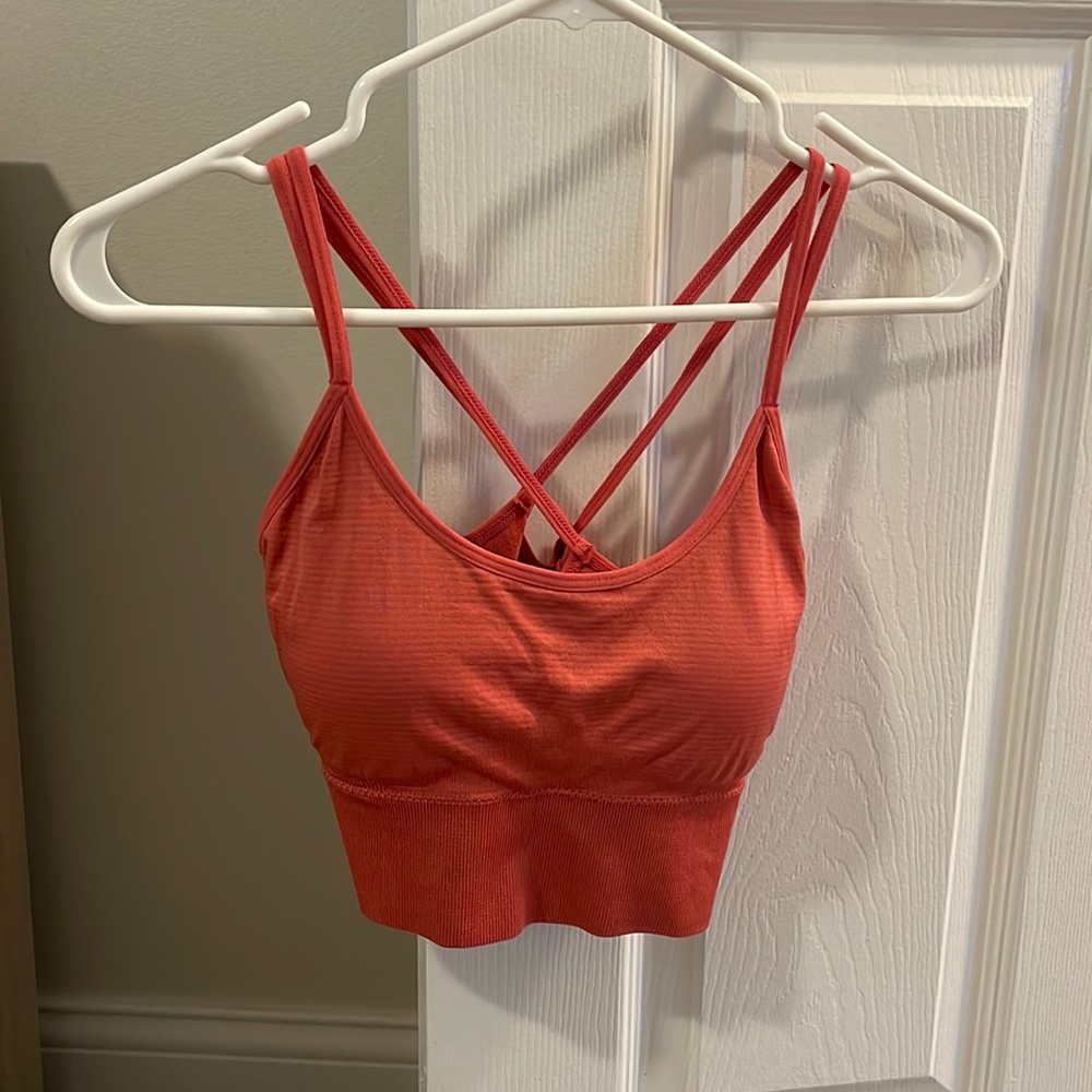 Coral padded sports bra